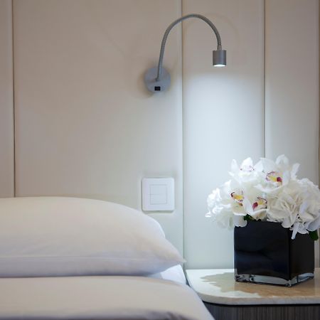 Silka Seaview Hotel Hongkong Eksteriør billede